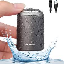 Rasoir électrique portable mini, étanche et rechargeable USB-C : puissant, rapide et longue autonomie, utilisable sur peau sèche ou humide.
